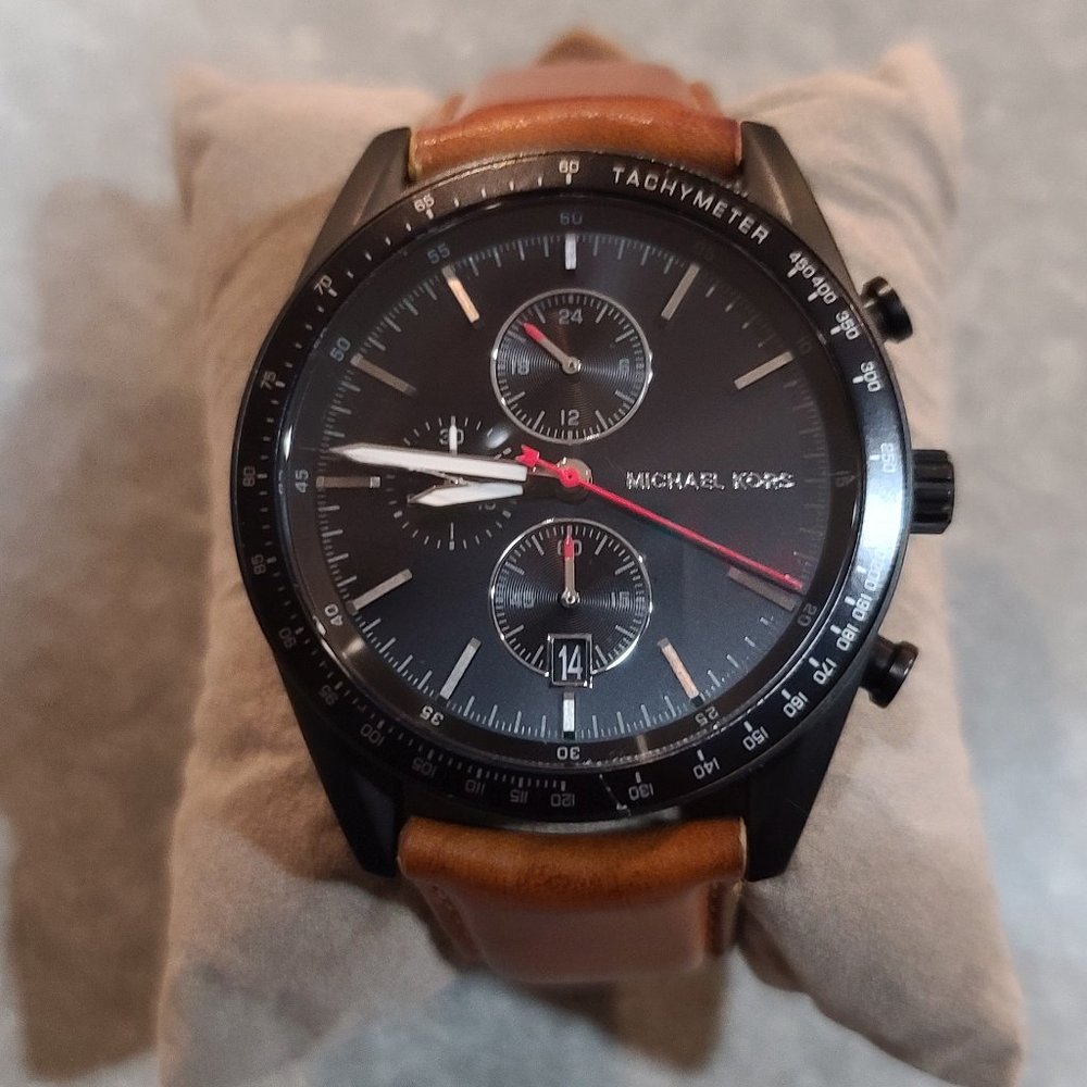 Michael Kors Men's MK8385 Accelerator Round Brown